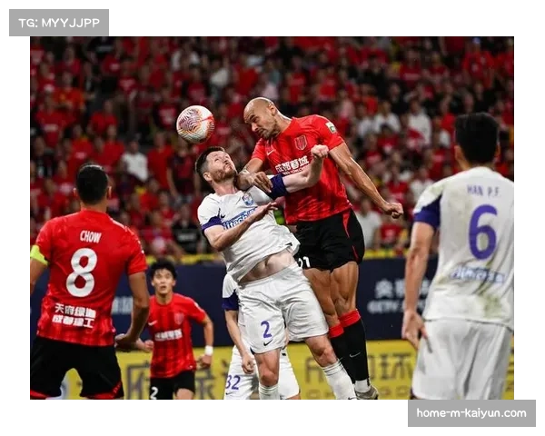天津津门虎主场战平成都蓉城 雨中激战展现韧性